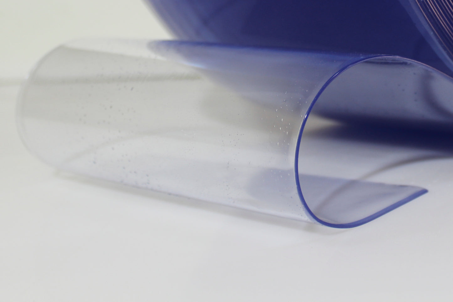 TIRA DE PVC STANDARD TRANSPARENTE - C/ PENDURAL - 2mm X 20cm X 2,10mt